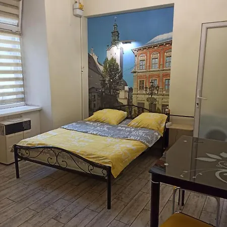 Διαμέρισμα Smart Yellow Apartment-15 хв від жд вокзалу Λβιβ