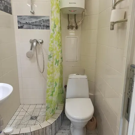 Smart Yellow Apartment-15 хв від жд вокзалу Διαμέρισμα